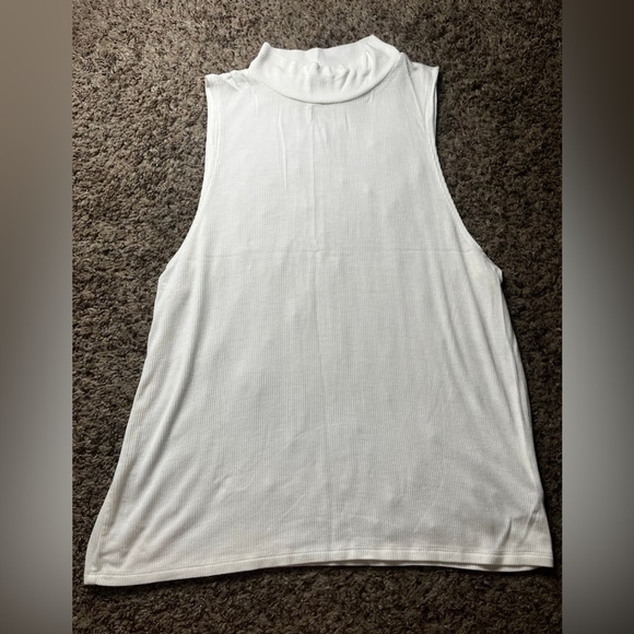 American Eagle Outfitters Tops - American Eagle Outfitters White Tank Top